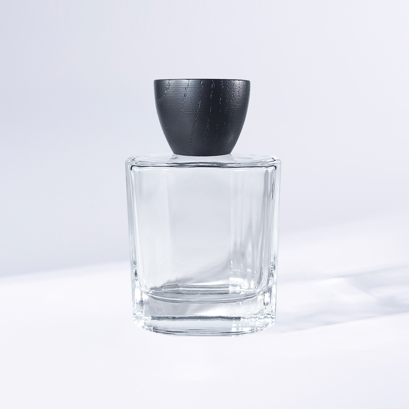 AN64 Parfümflasche 82ml